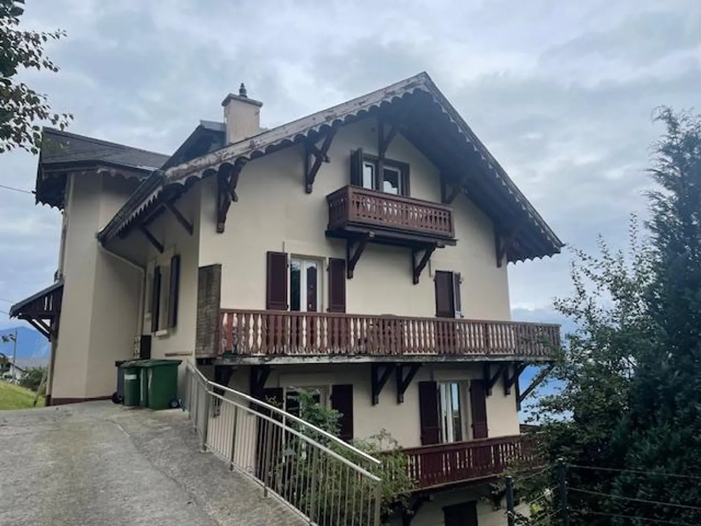 Appartamento di 4 locali, 1° piano, ca. 110 m2 - Foto 1 di 8