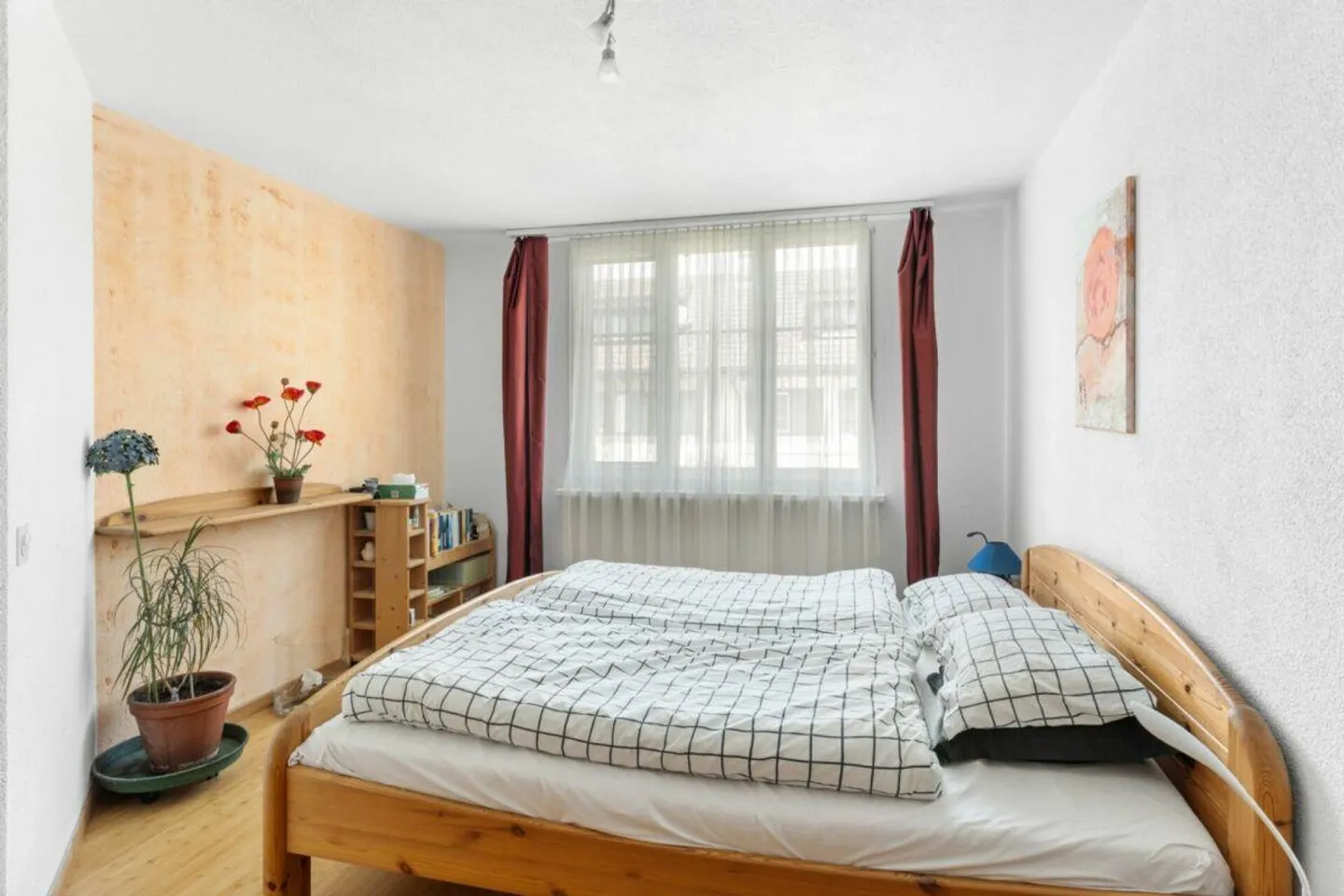 Spacious & Charming House for Your Family - Photo 11 of 20