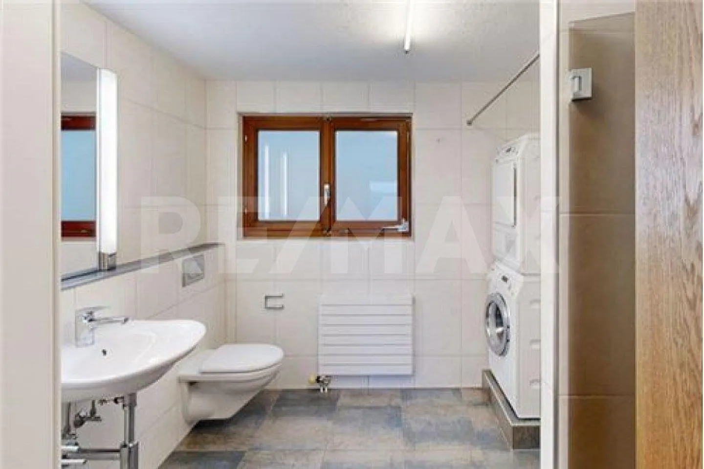 Maison 7.5 pièces - Photo 12 sur 13