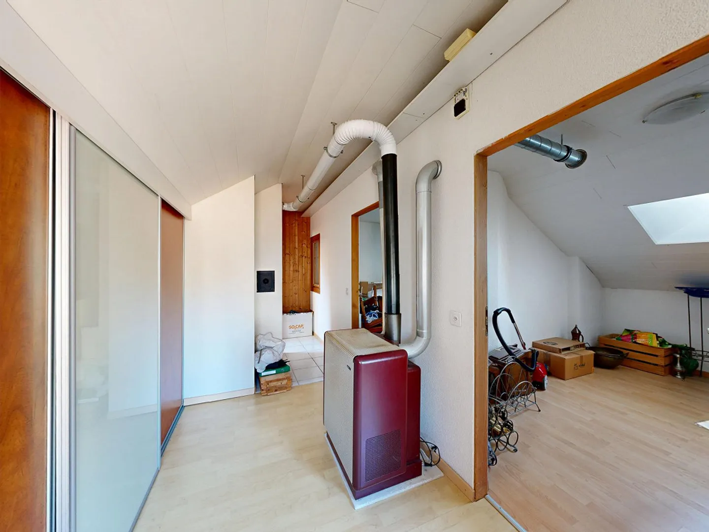 Charmante maison multifamiliale avec des possibilités d'utilisation variées - Photo 11 sur 17