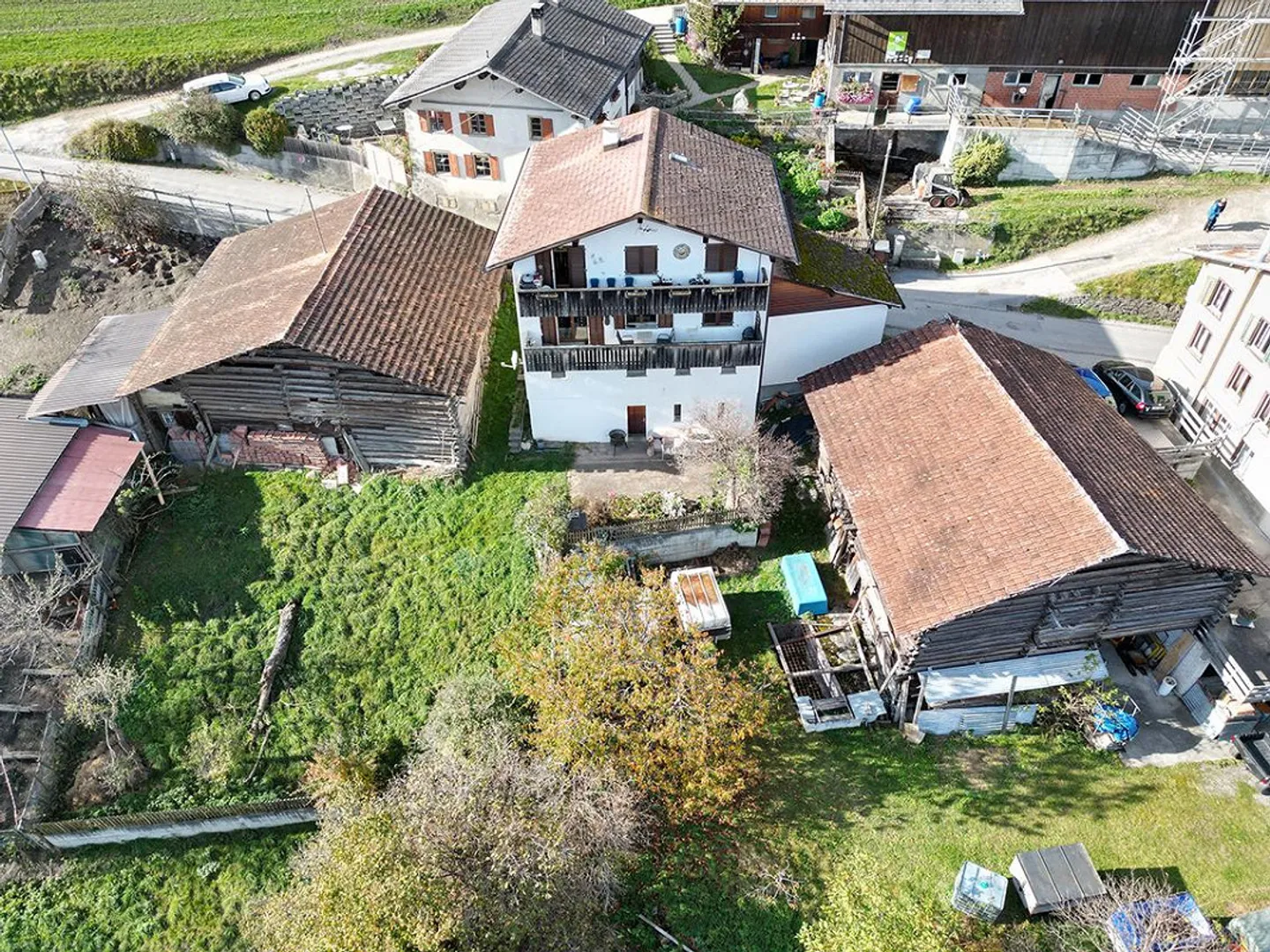 GENERATION HOUSE IN TARTAR - Photo 1 of 4