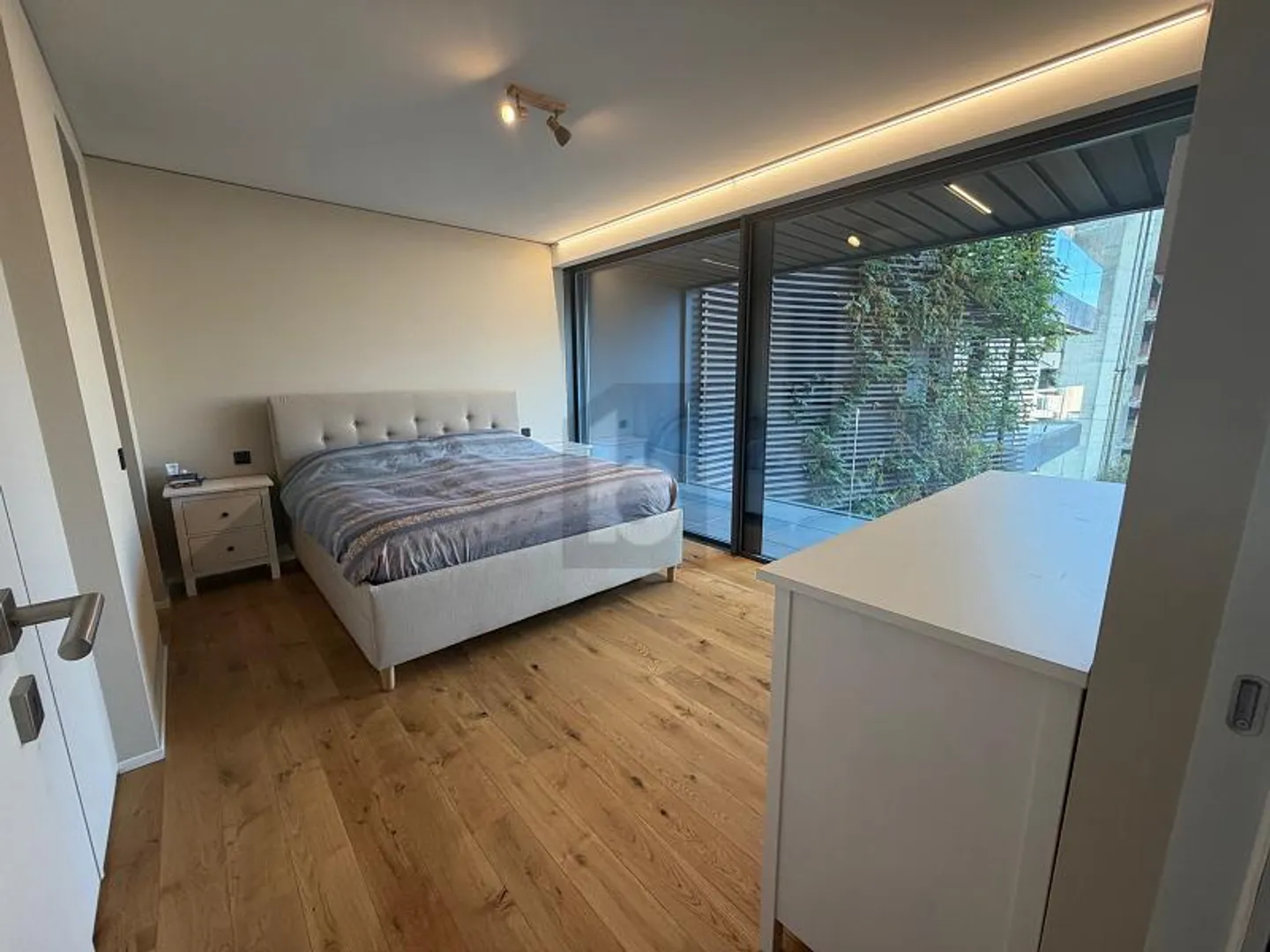 Modern Apartment in Central Location - Photo 4 of 6