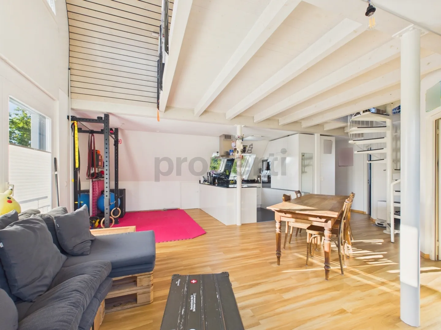 Votre maison confortable sur 2 étages - Photo 2 sur 13