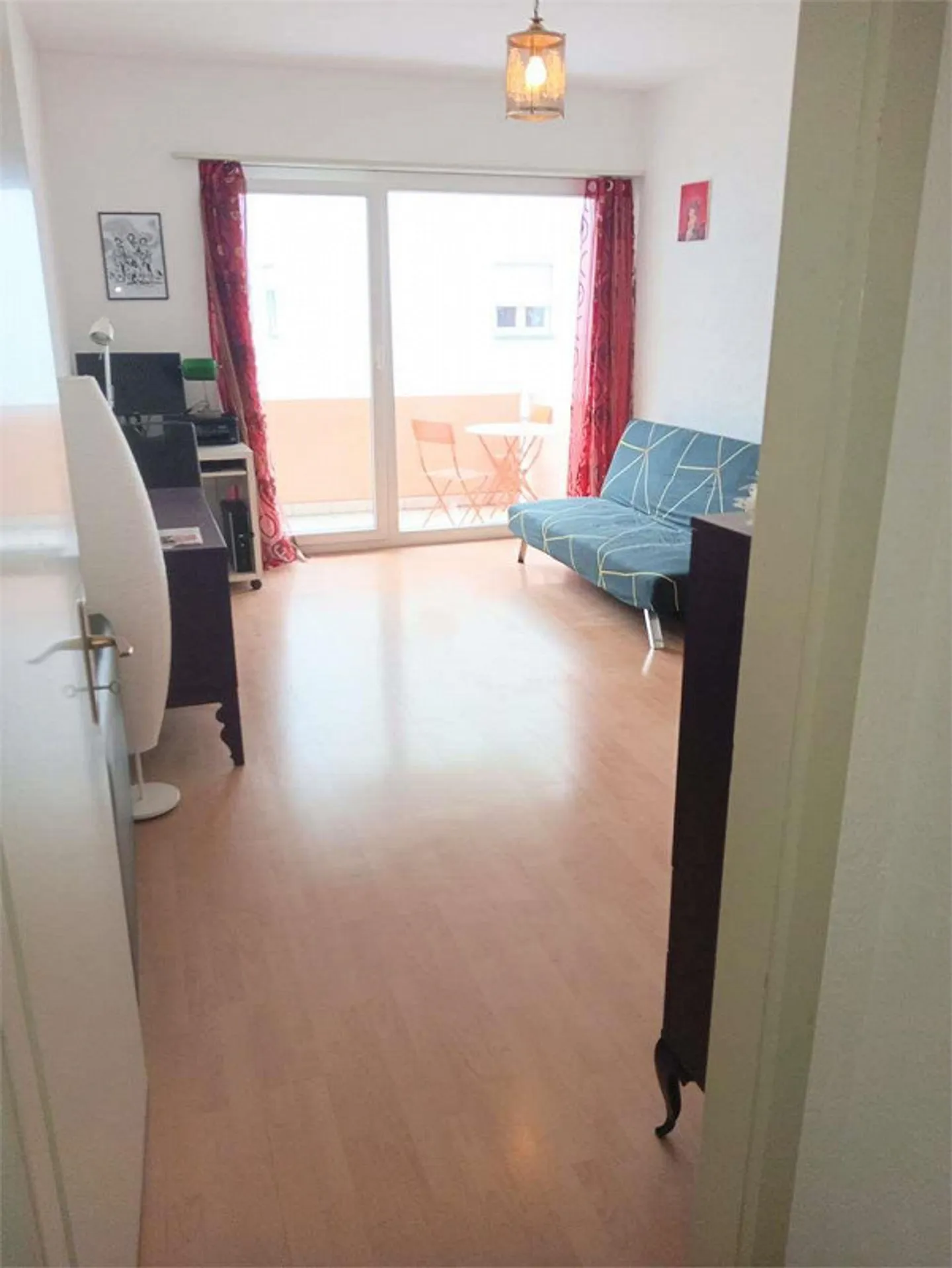 Lugano, strategic location, beautiful 1.5-room apartment with balcony - Photo 2 of 5