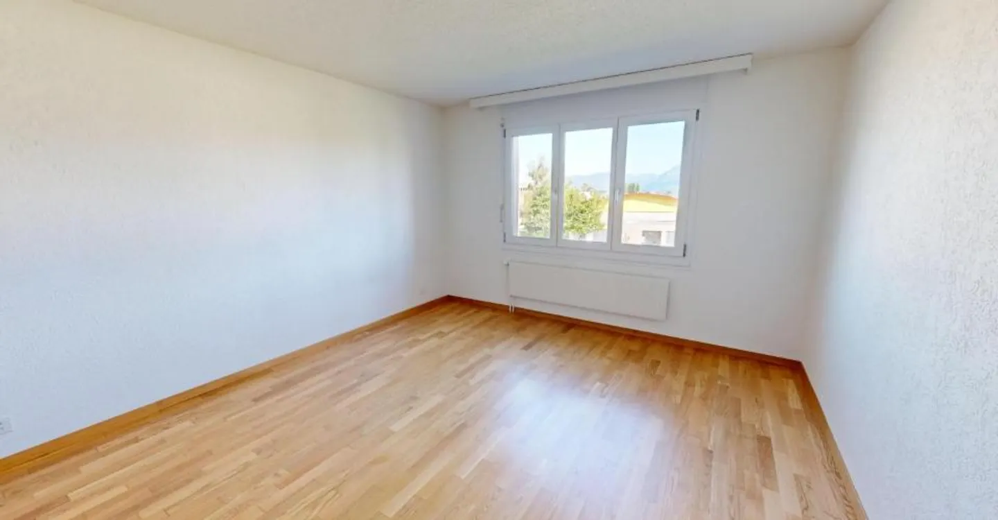 Renovated 4.5 Room Apartment in Altstätten - Photo 6 of 9