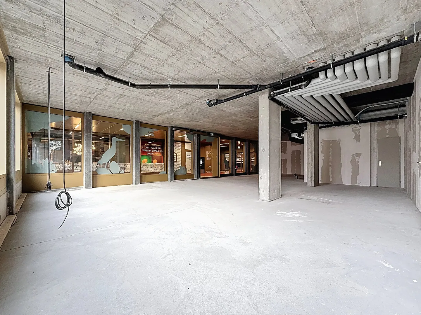 Prime Commercial Space in Cour de Gare - Photo 6 of 6