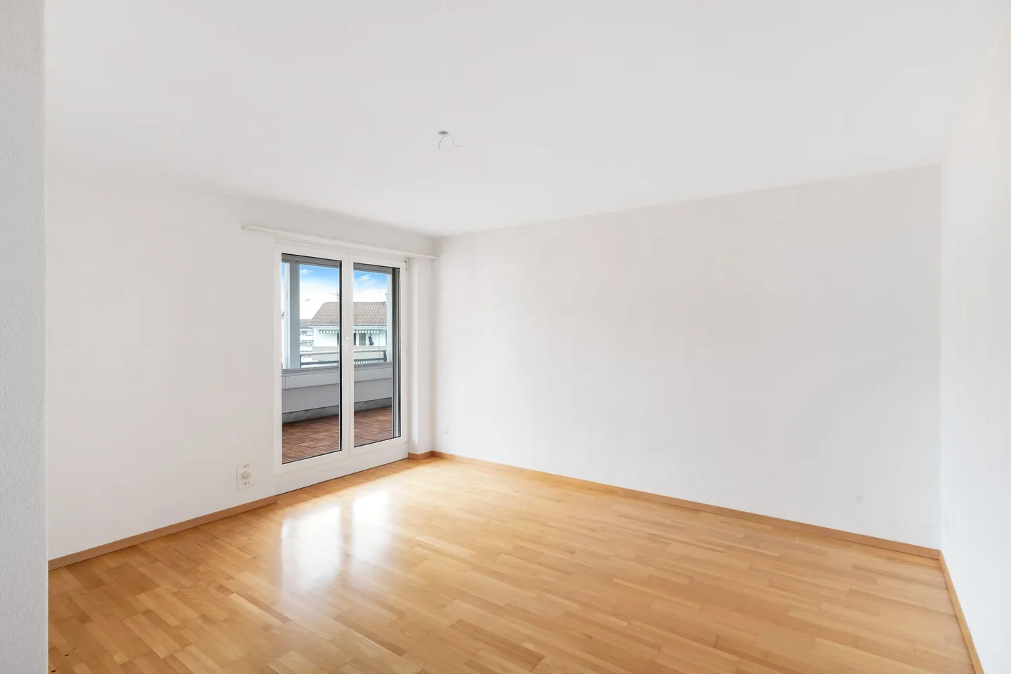 Living and Working in One Place - Photo 5 of 13