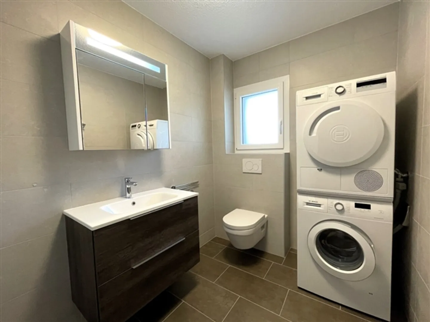 Magnificent 2.5-room apartment on the ground floor - Photo 5 of 8