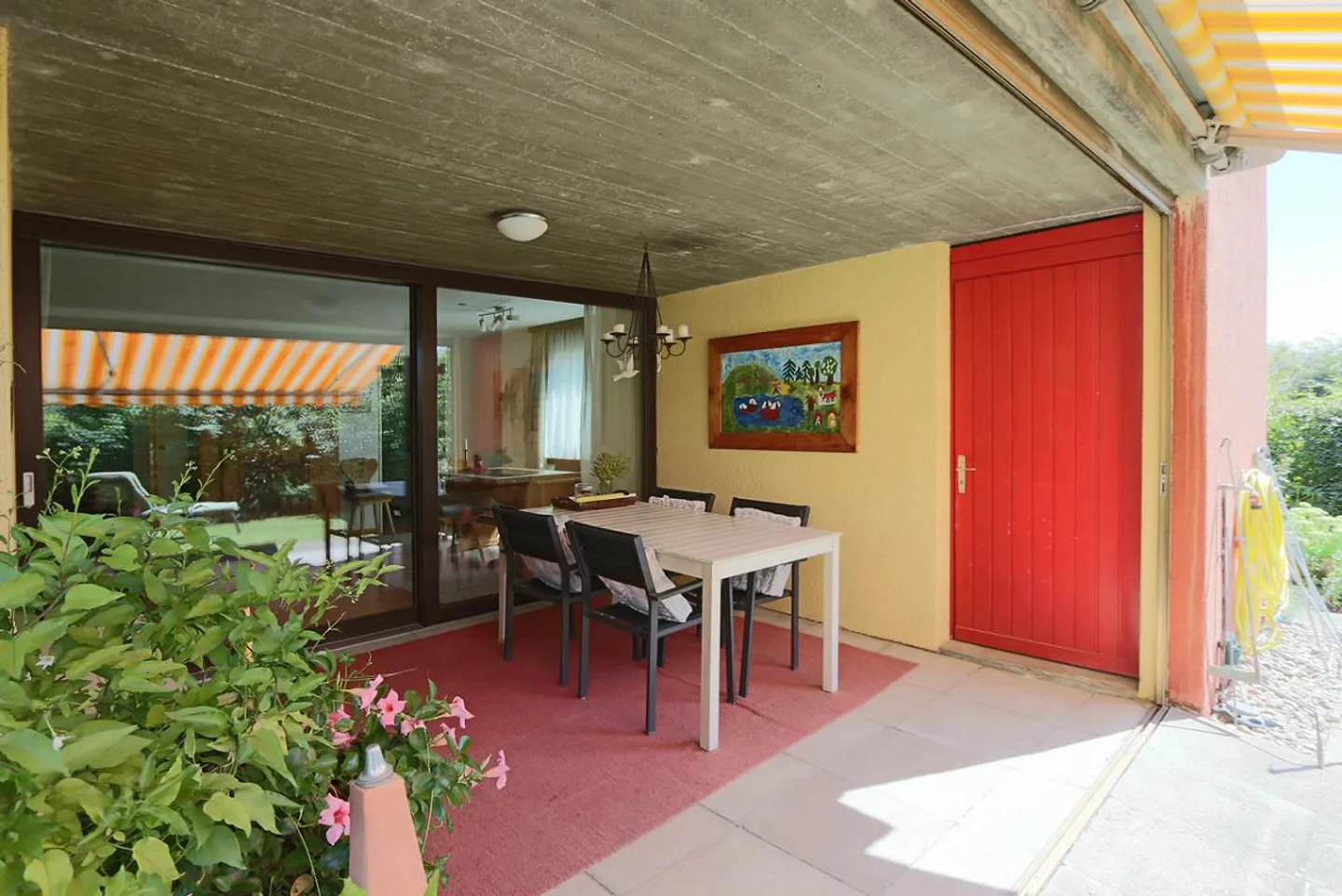 Felicità familiare a Wilchingen - Incantevole casa unifamiliare di 5,5 stanze - Foto 7 di 24