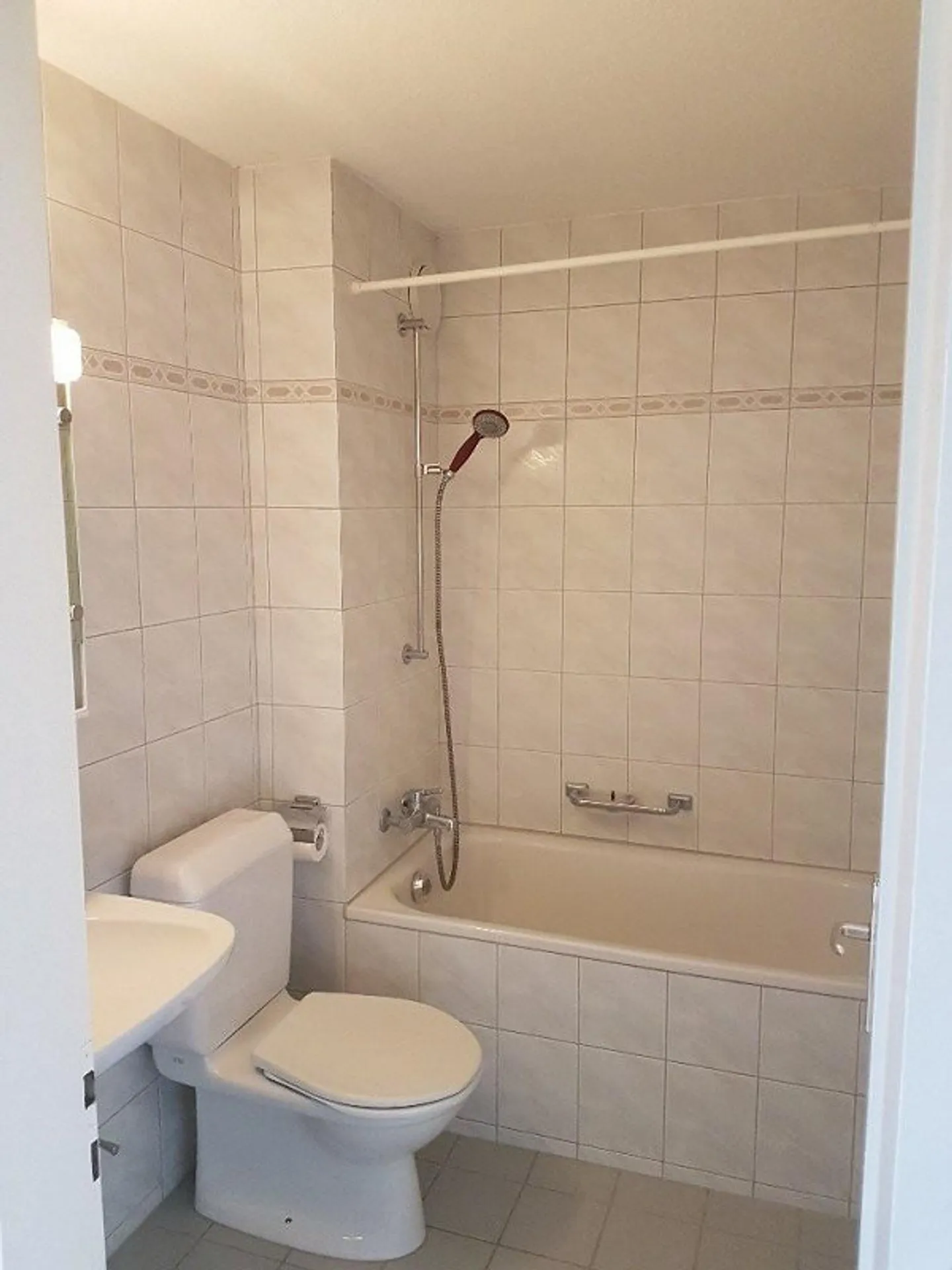 AFFITTARE SENZA CAUZIONE - Goditi la vista sulle montagne - Foto 4 di 5