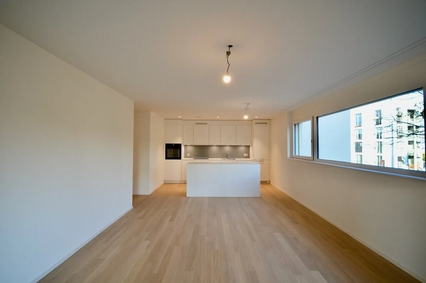 We are looking for you - Photo 2 of 9