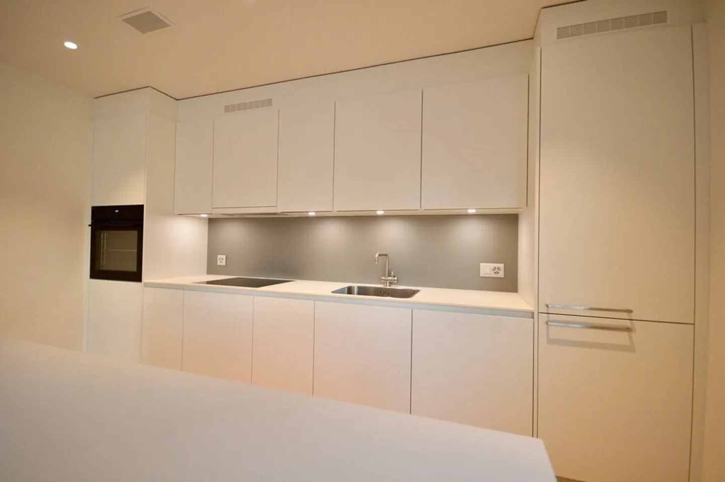 We are looking for you - Photo 5 of 9