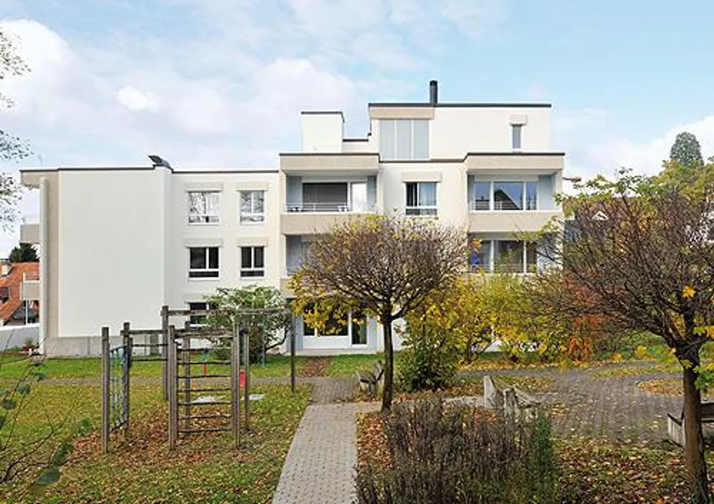 Modernes Apartment in ruhiger Lage - Foto 1 von 10