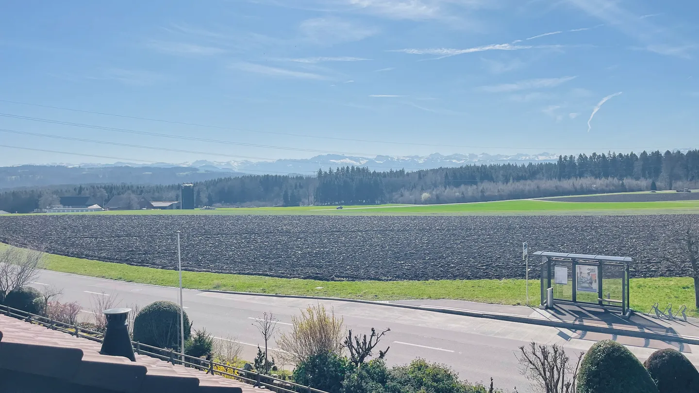 Geräumiges Familienhaus mit Garten - Foto 13 von 13