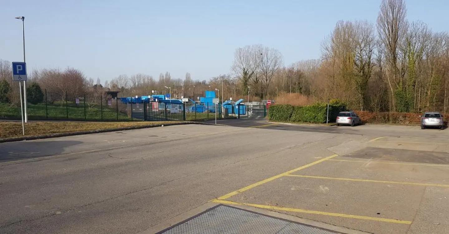 Workshop from 500 m² for rent - Depot / workshop - Photo 9 of 9