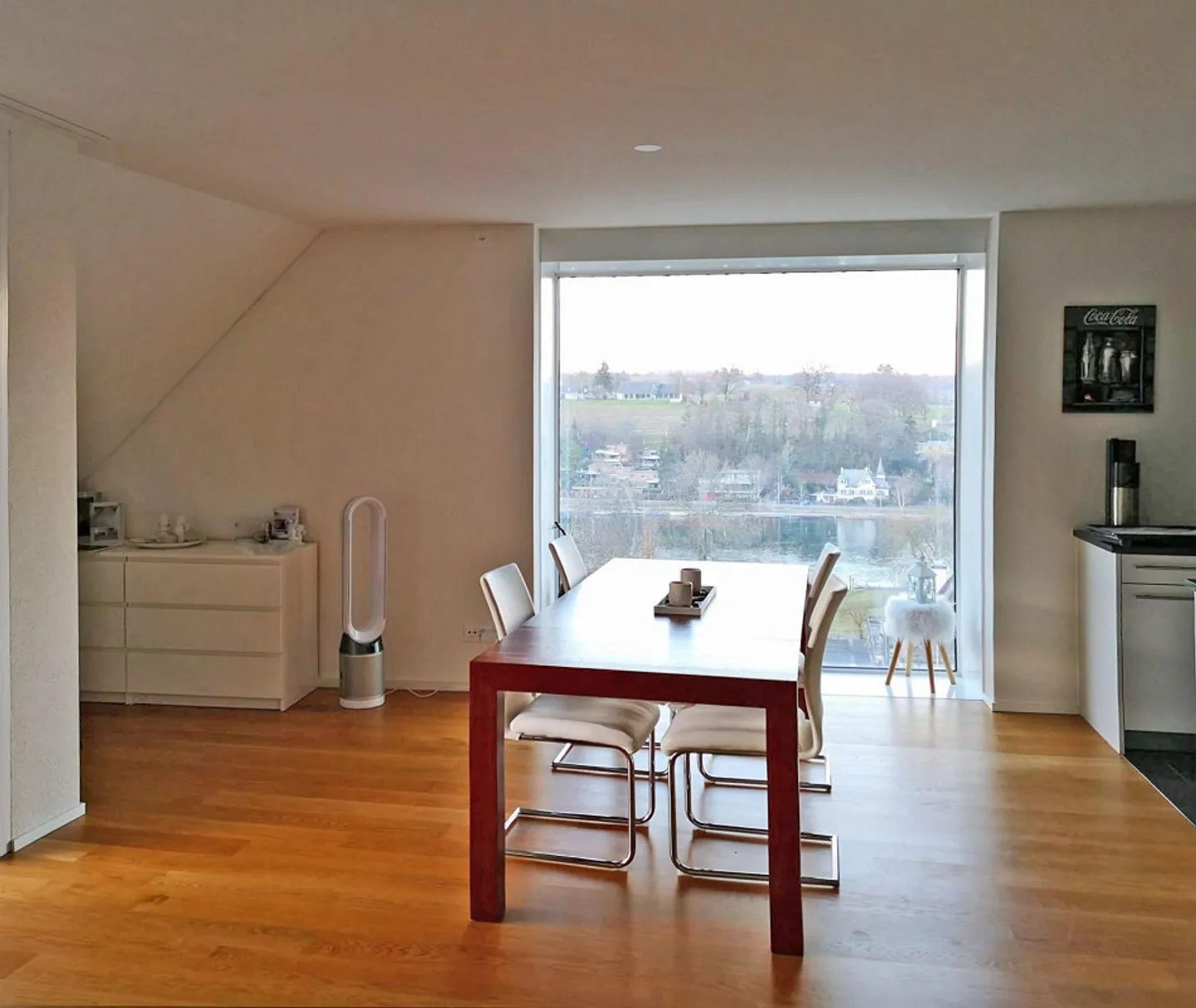 Exklusive 2.5-Zimmer-Wohnung mit Rheinblick - Foto 4 von 10