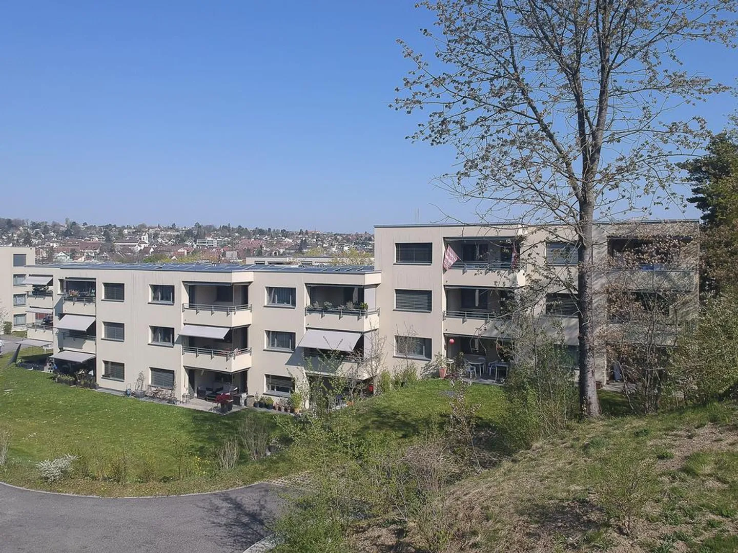 5.5 Room Maisonette Apartment with 2 Balconies - Photo 1 of 12