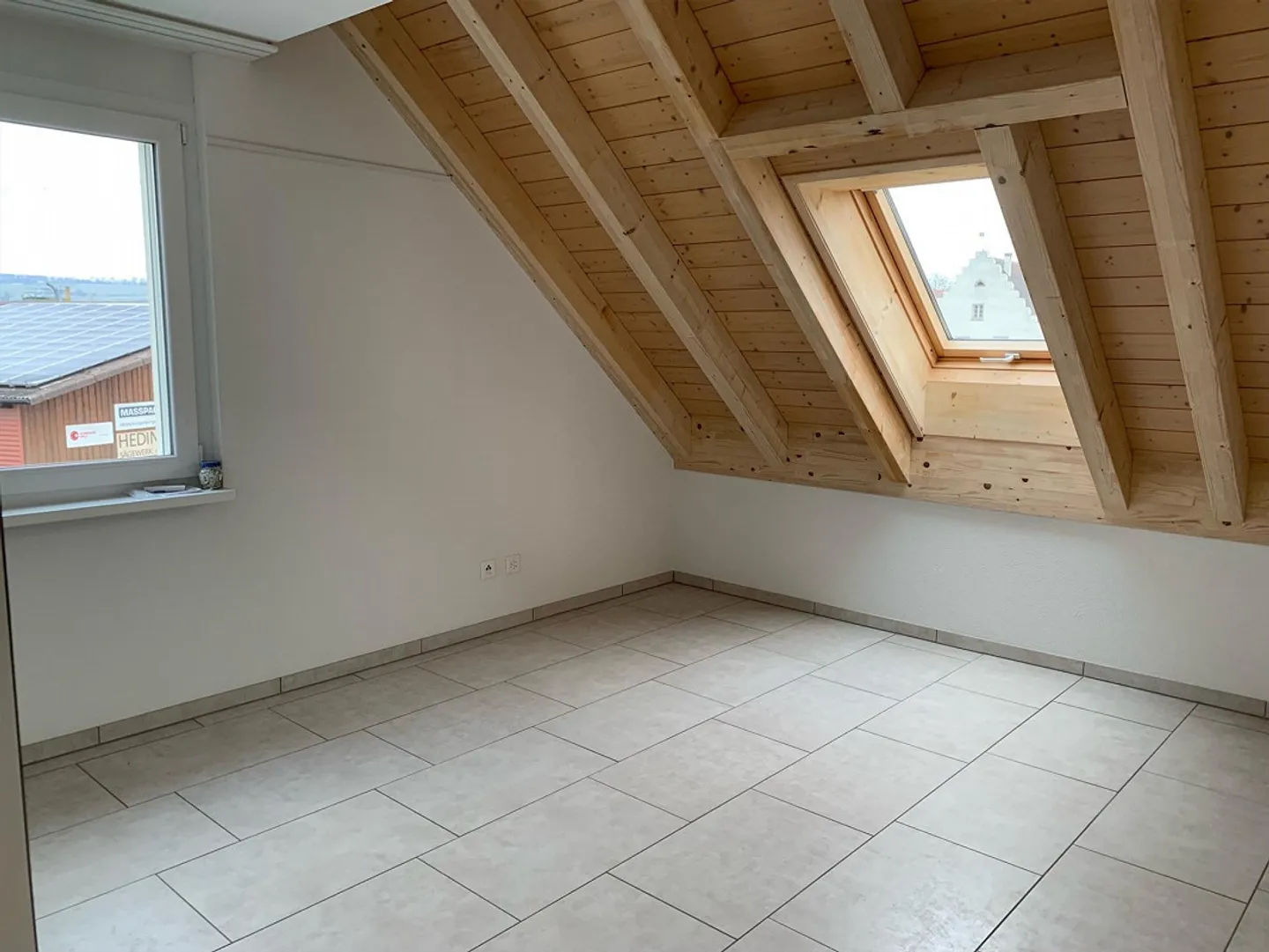 Spacious, bright maisonette apartment with balcony - Photo 6 of 13