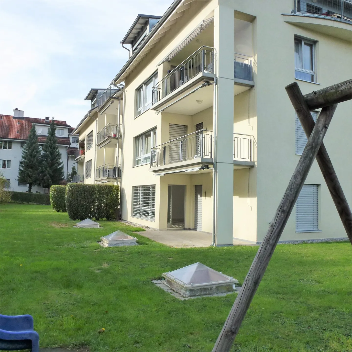 Dans l'un des plus beaux quartiers de Bremgarten - Photo 1 sur 9