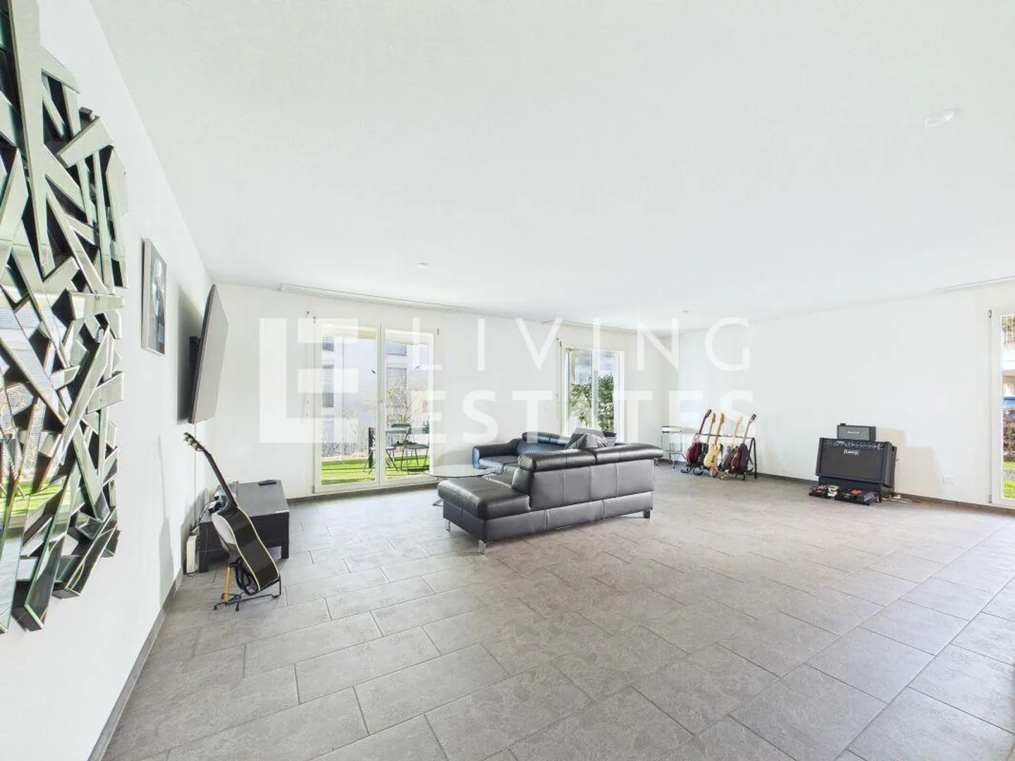 Charmant Appartement avec Jardin - Photo 3 sur 14