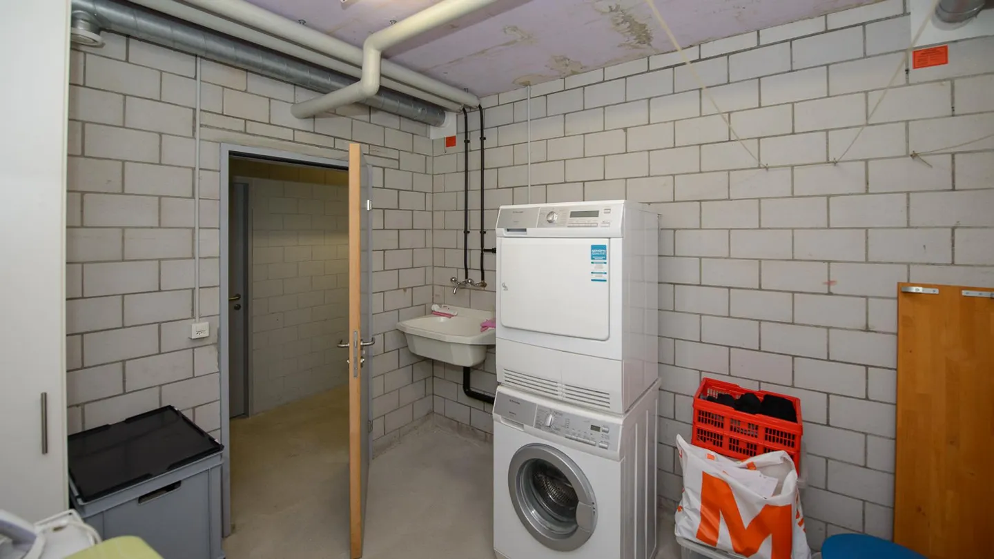 Spacious and Quiet Apartment in the Popular Mattenbach Quarter - Photo 14 of 16