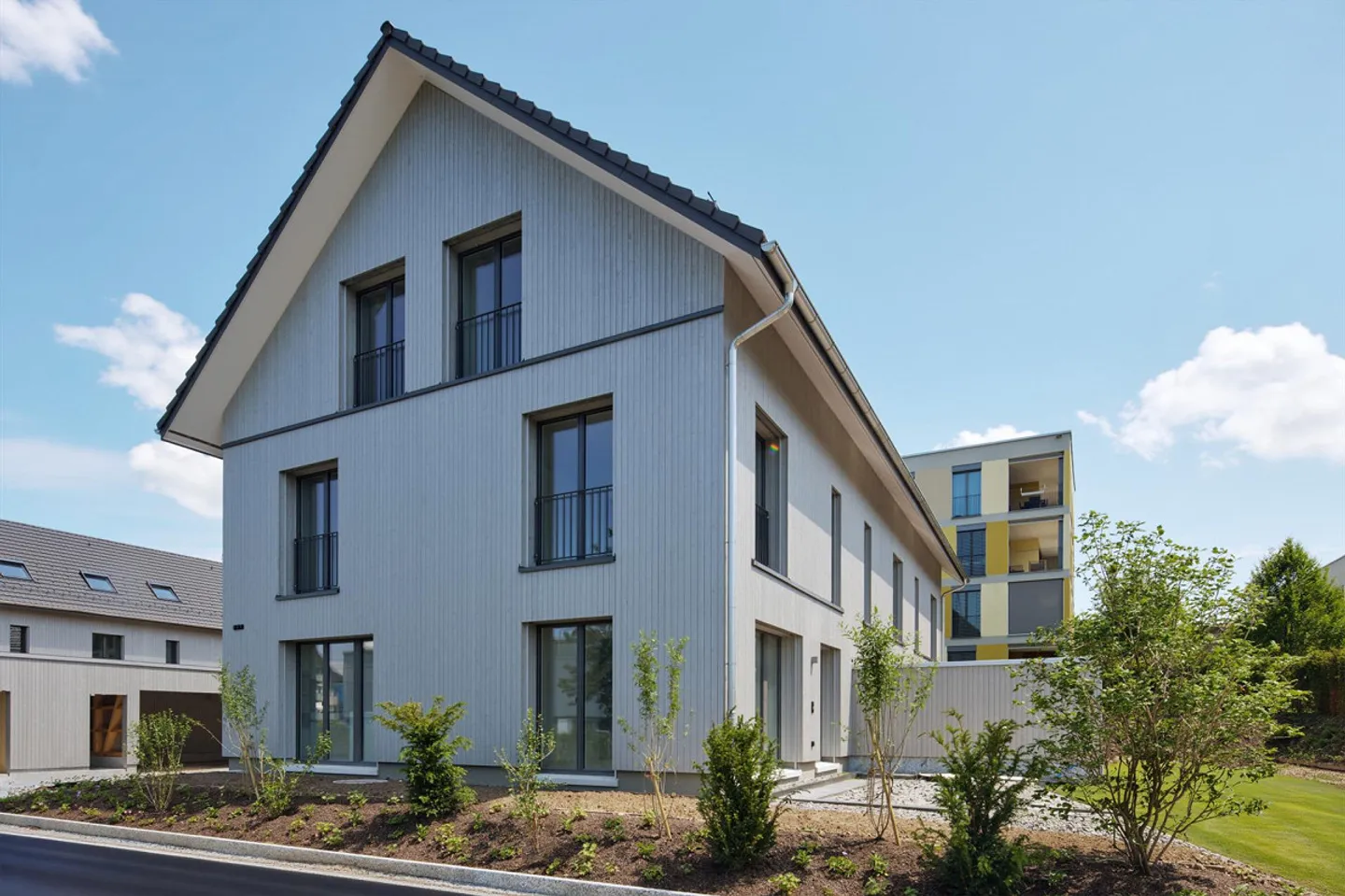 Maison 6 pièces neuve à Buchrain - Photo 2 sur 13