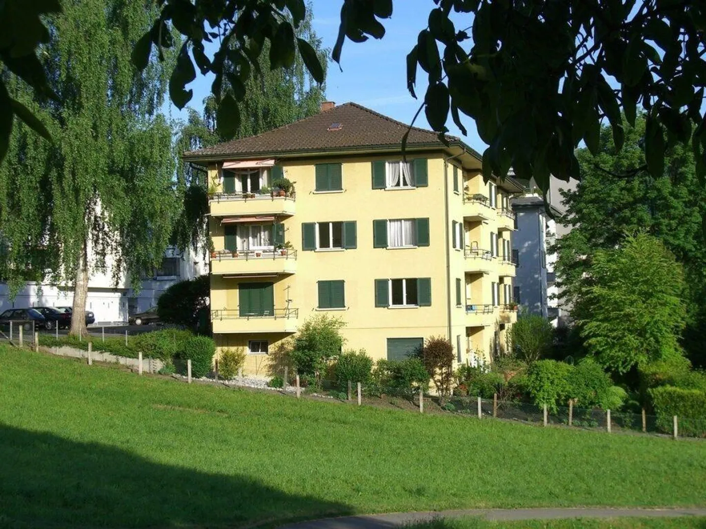 Appartamento di 3,5 stanze in una posizione tranquilla ai piedi del Pilatus - Foto 4 di 8