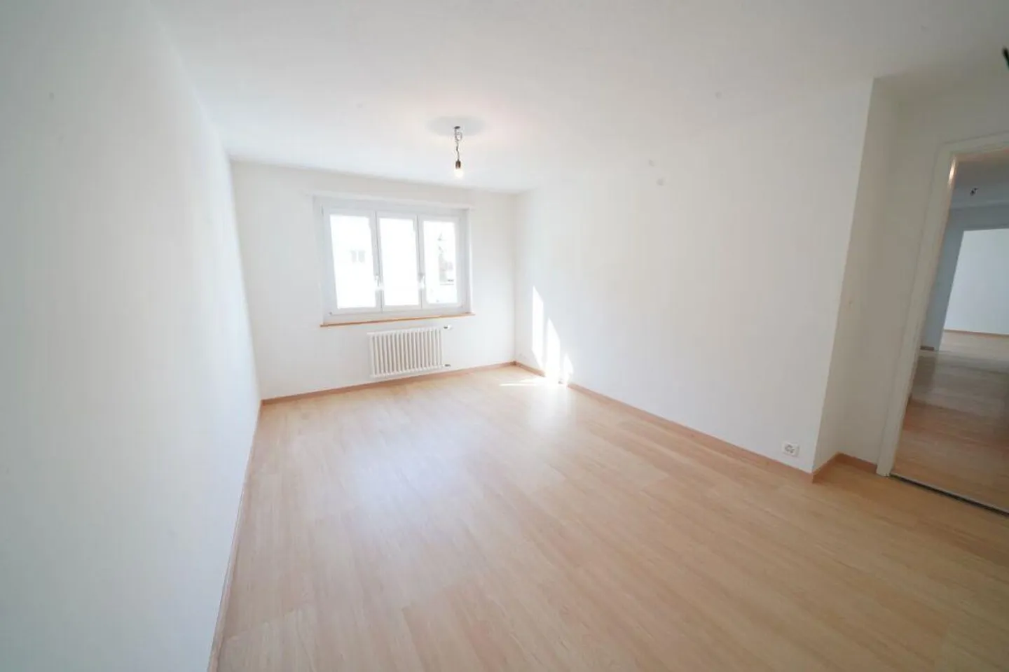 Appartamento di 3,5 stanze in una posizione tranquilla ai piedi del Pilatus - Foto 5 di 8