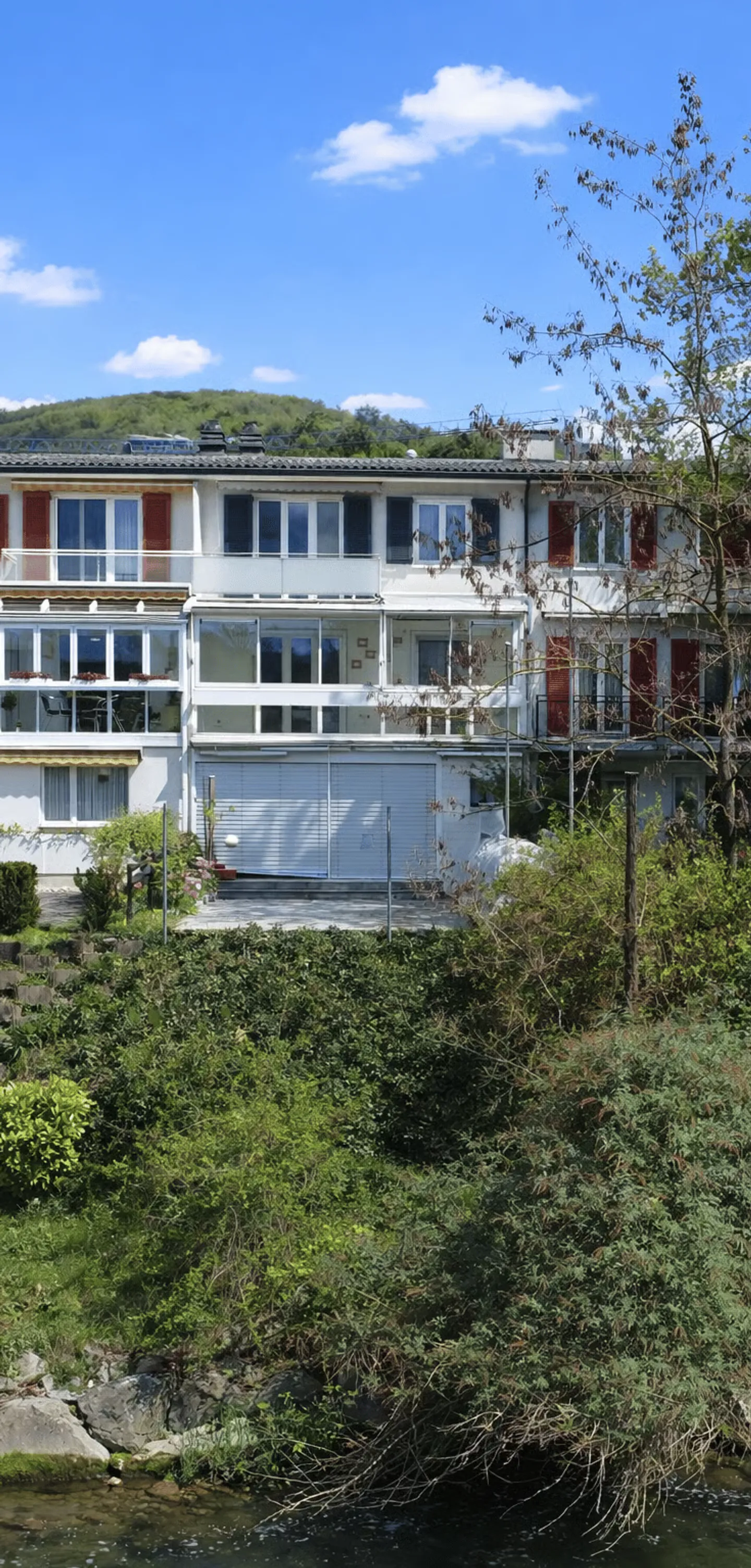 Charmantes Familienhaus in der Natur - Foto 1 von 11