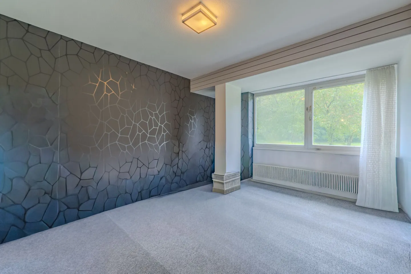 LARGE PROPERTIES - Renovation-Needed Single-Family Home in Krauchthal - only 8 km from Bern - Photo 13 of 19