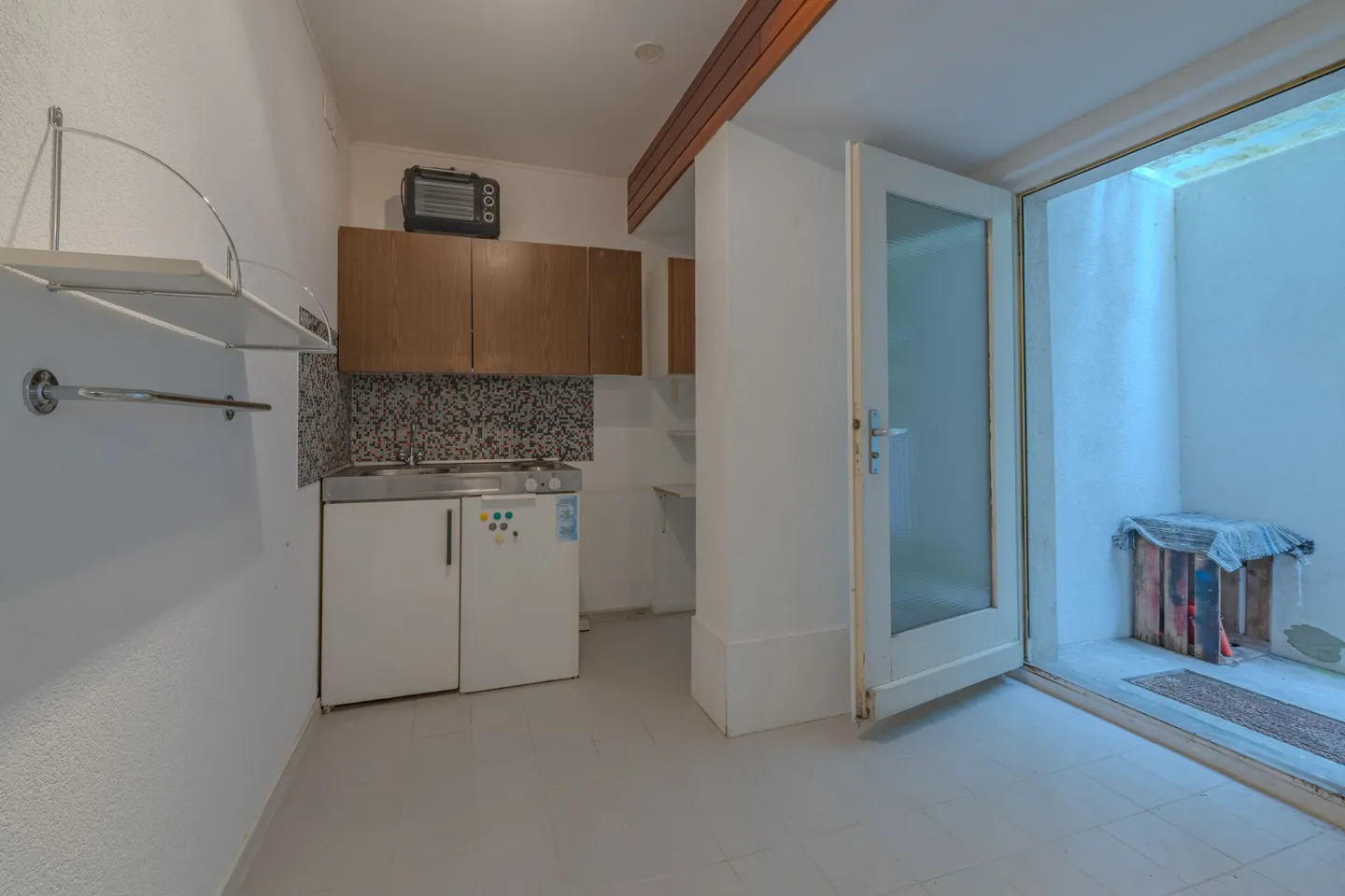 LARGE PROPERTIES - Renovation-Needed Single-Family Home in Krauchthal - only 8 km from Bern - Photo 17 of 19