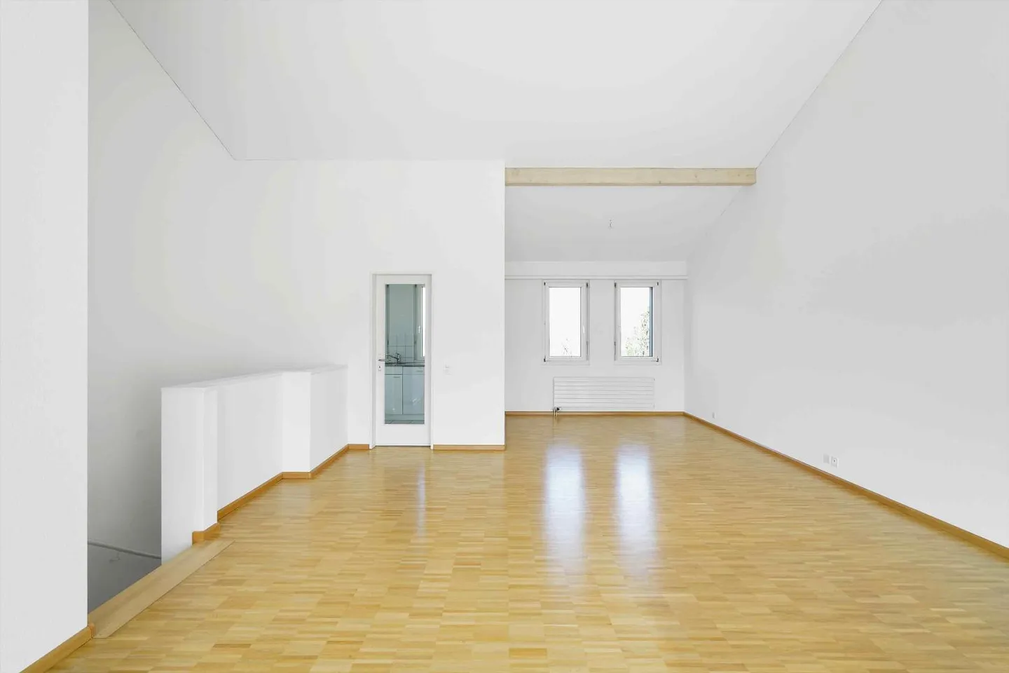 Appartamento duplex da sogno ad Aesch! - Foto 1 di 11