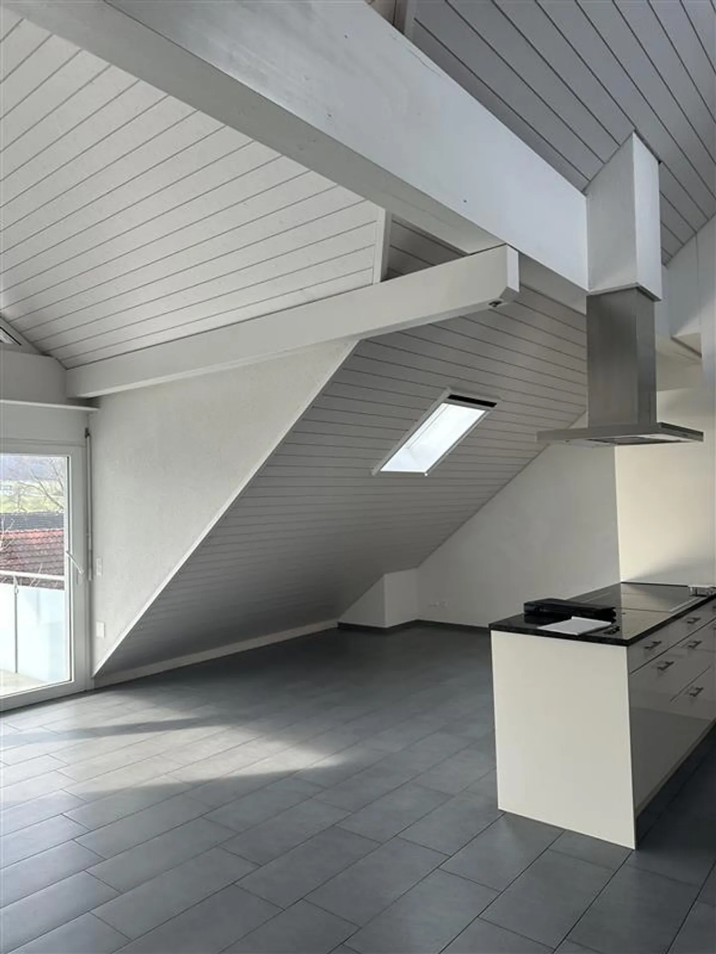 Appartamento da sogno di 3,5 stanze con charme - Foto 4 di 24