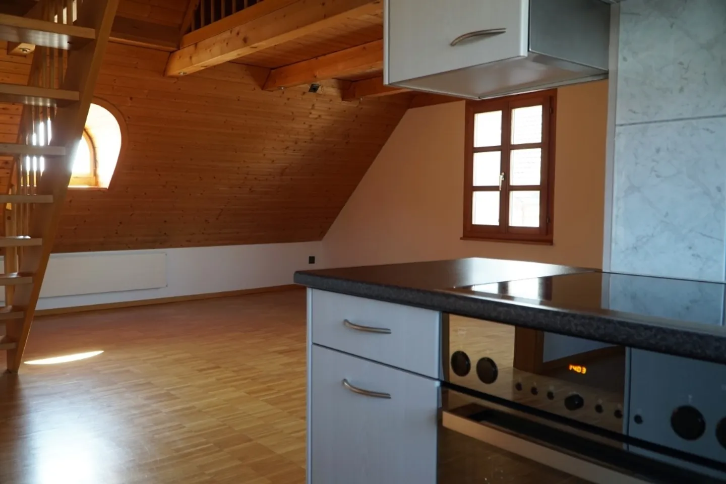 Sehr schöne 2.5 Zimmer Maisonette Wohnung - Foto 4 von 11