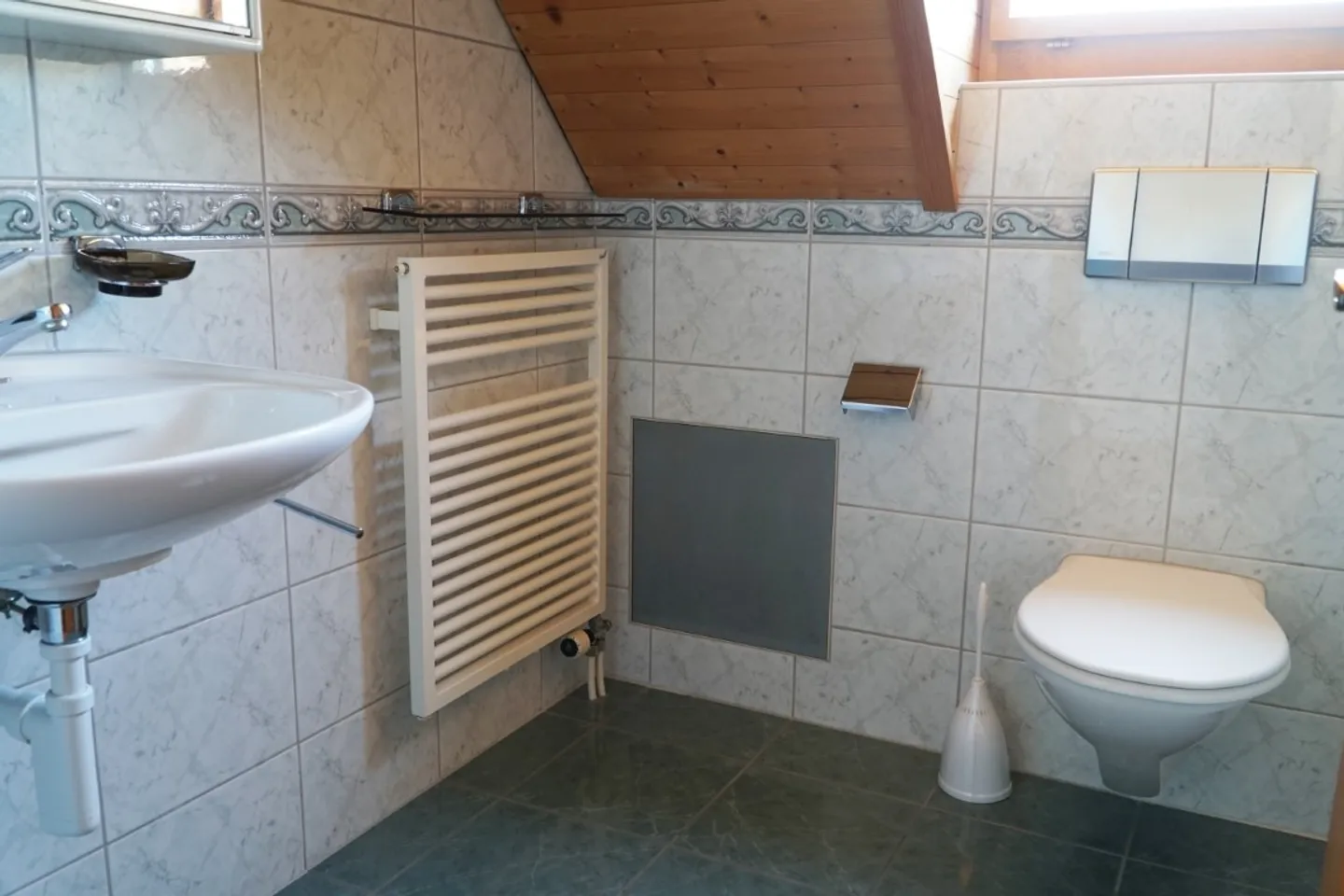 Sehr schöne 2.5 Zimmer Maisonette Wohnung - Foto 9 von 11