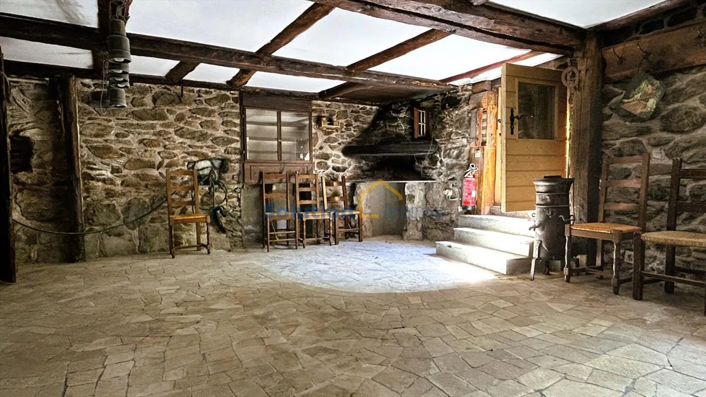 2.5 Room Villa - Photo 8 of 13