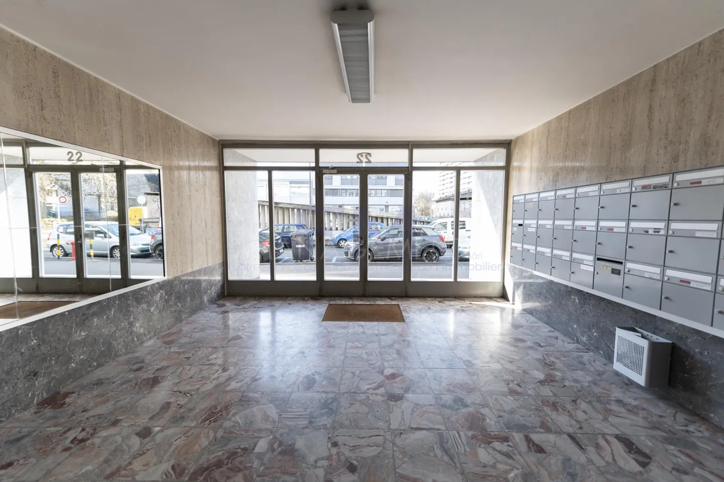 Servette, Avenue de Luserna, 4 stanze al 6° piano - Foto 1 di 2