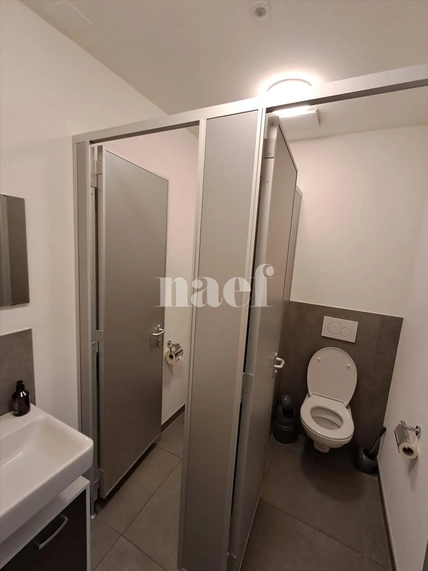 Commerce - Photo 4 sur 8