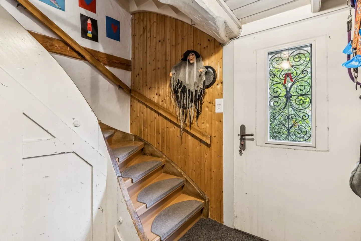 Historic House with Conservatory - Photo 3 of 12