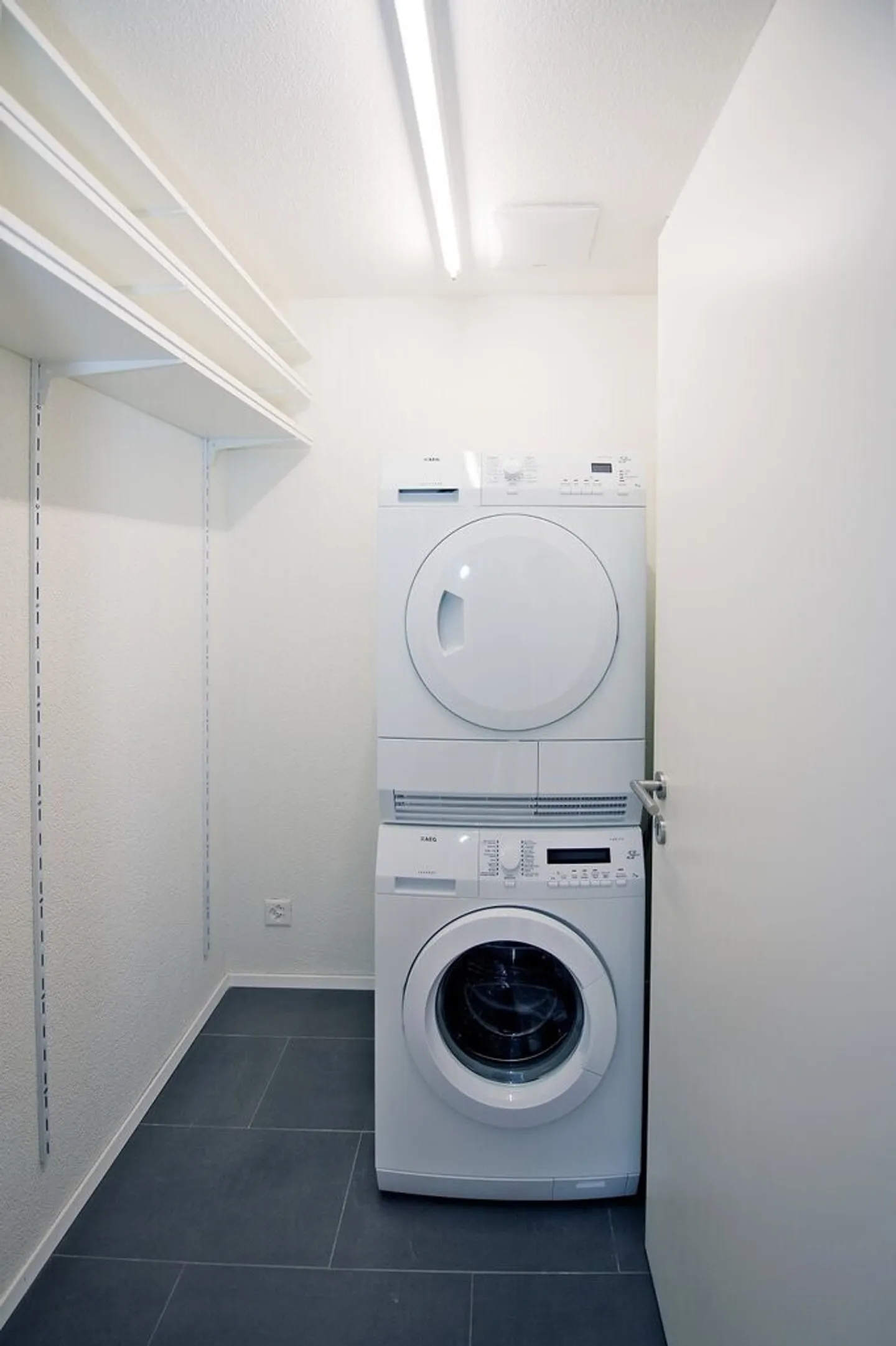 Moderne Wohnung mit sonnigem Gartensitzplatz - Foto 5 von 5