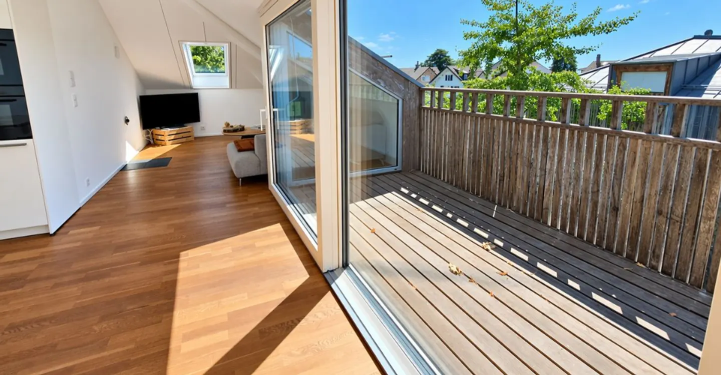 Superb 3.5-room penthouse with south balcony - Photo 6 of 8
