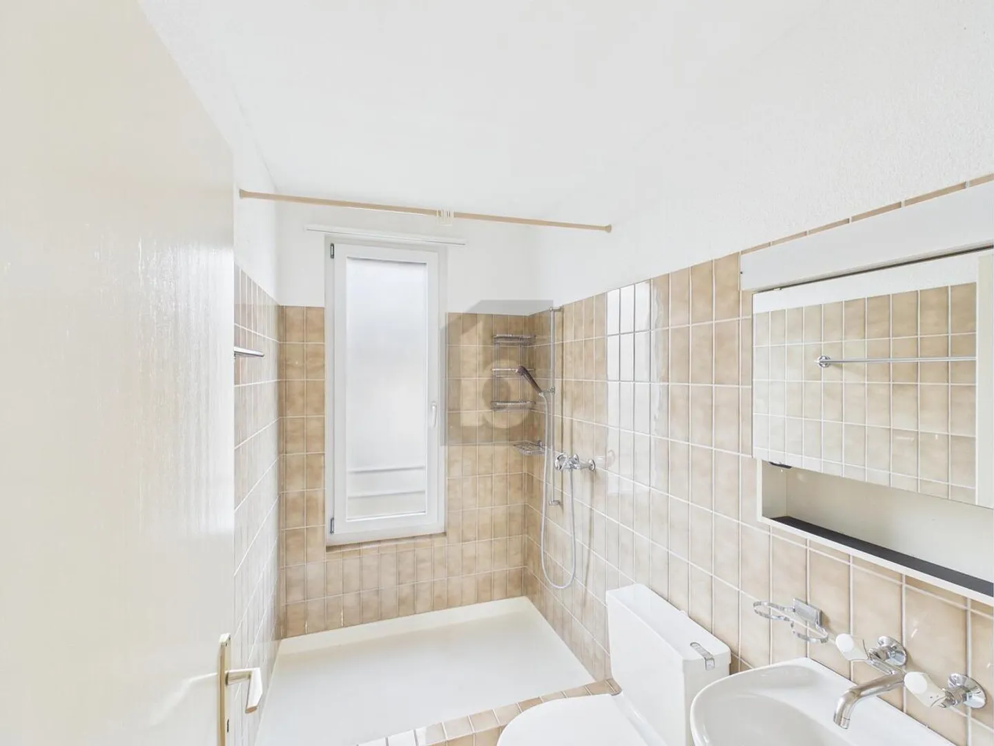 Inviting, Bright with Garden View - Photo 3 of 6