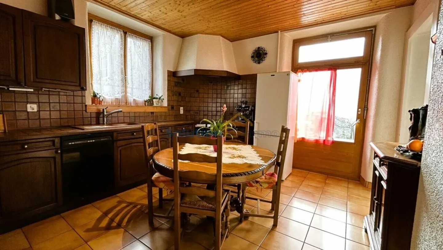 Magnifica vista, casa con 2 appartamenti - Foto 11 di 16