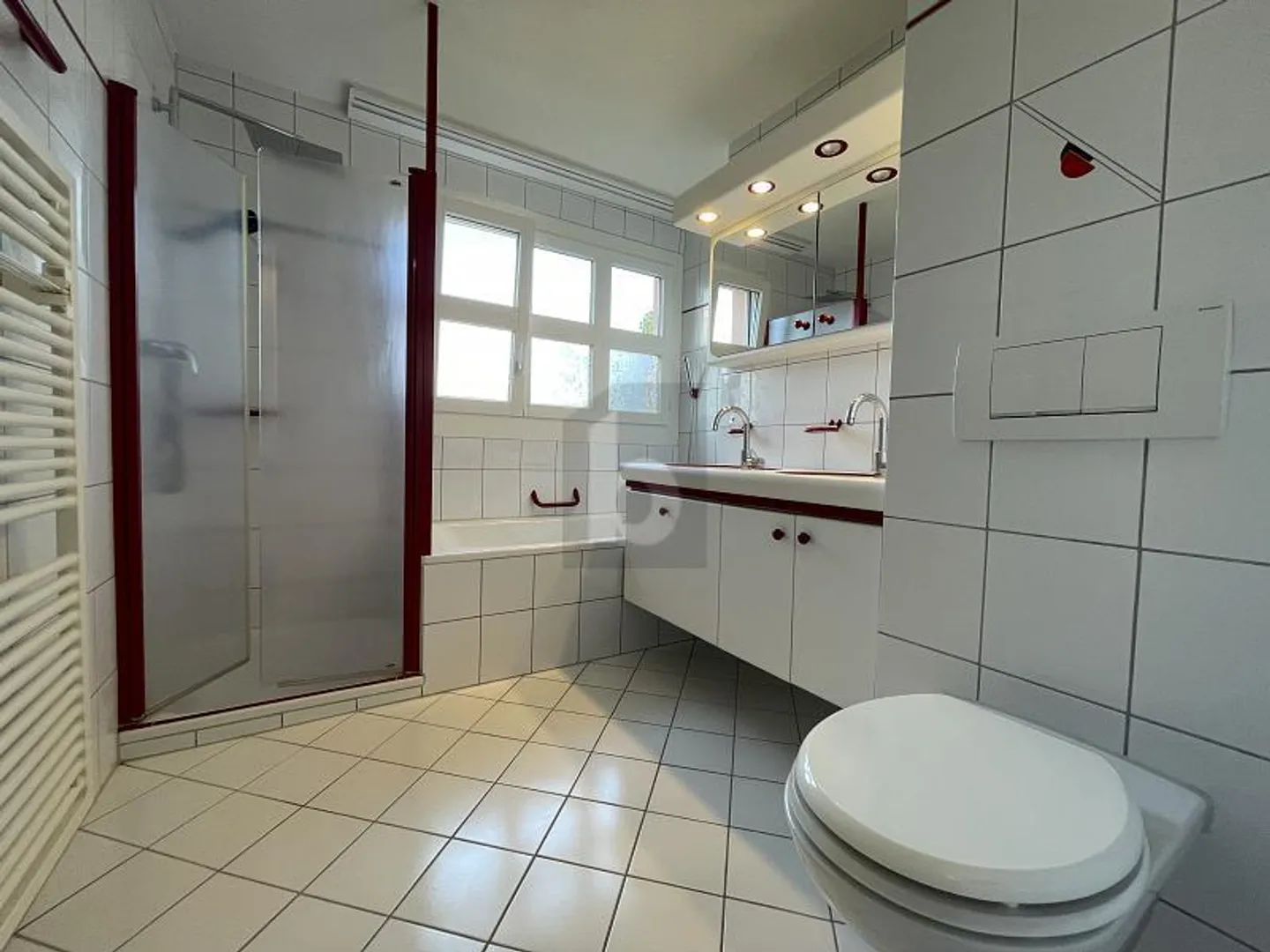 Renovierte Familienwohnung - Foto 3 von 6
