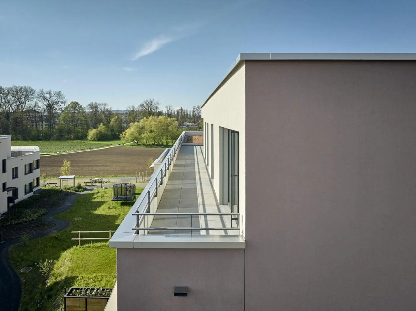 Exklusive Attikawohnung - Wohnen auf höchstem Niveau - Photo 2 sur 10