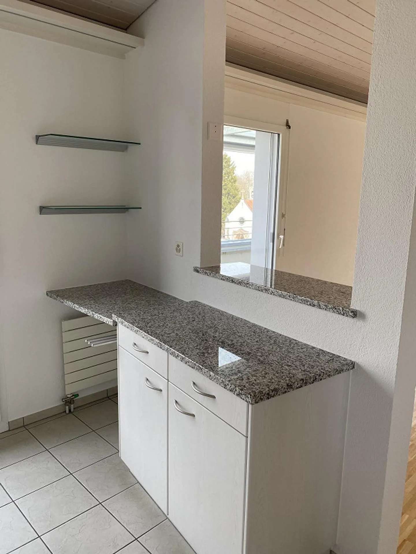Appartamento 5.5 stanze con grande terrazza e vista lago - Foto 26 di 30