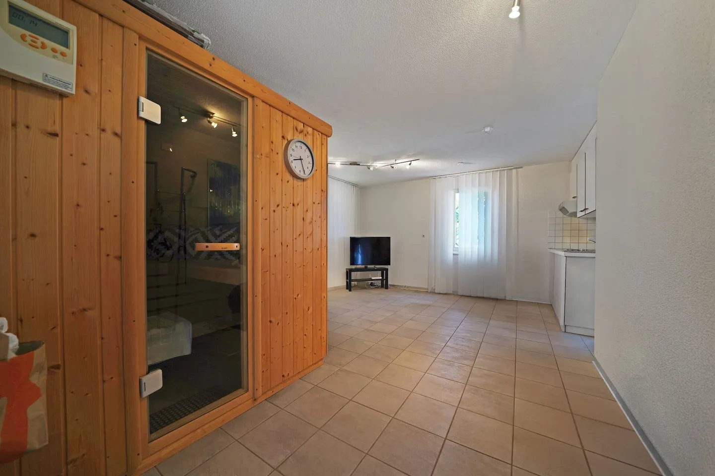 Dreamlike property in perfect location of Lyss - Photo 19 of 25