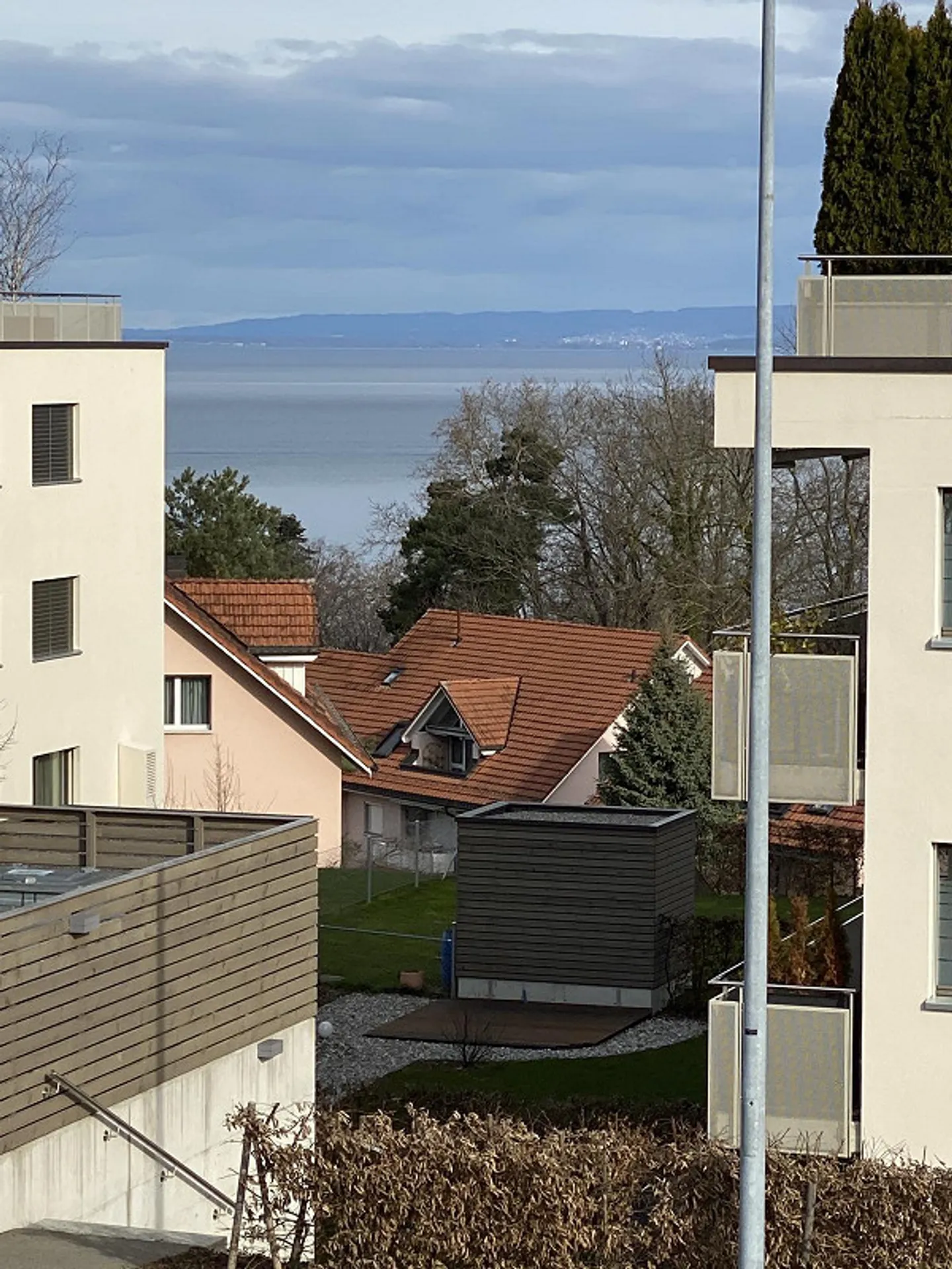 Appartamento 5.5 stanze con grande terrazza e vista lago - Foto 30 di 30