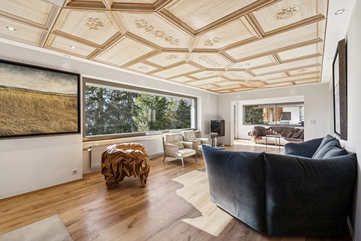 Exceptional Chalet in Crans-Montana - Photo 8 of 22