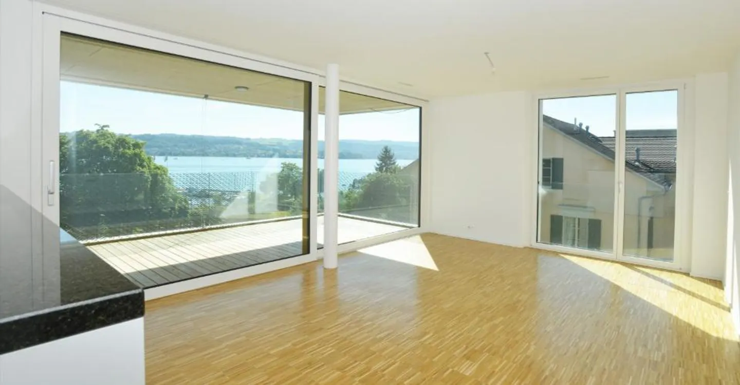 Magnifique Maisonette avec Vue sur le Lac - Photo 3 sur 7